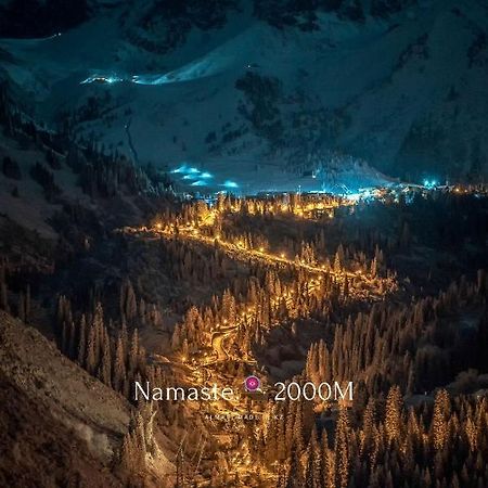 Namaste Shalle 2000M Hotel Alma-Ata Buitenkant foto